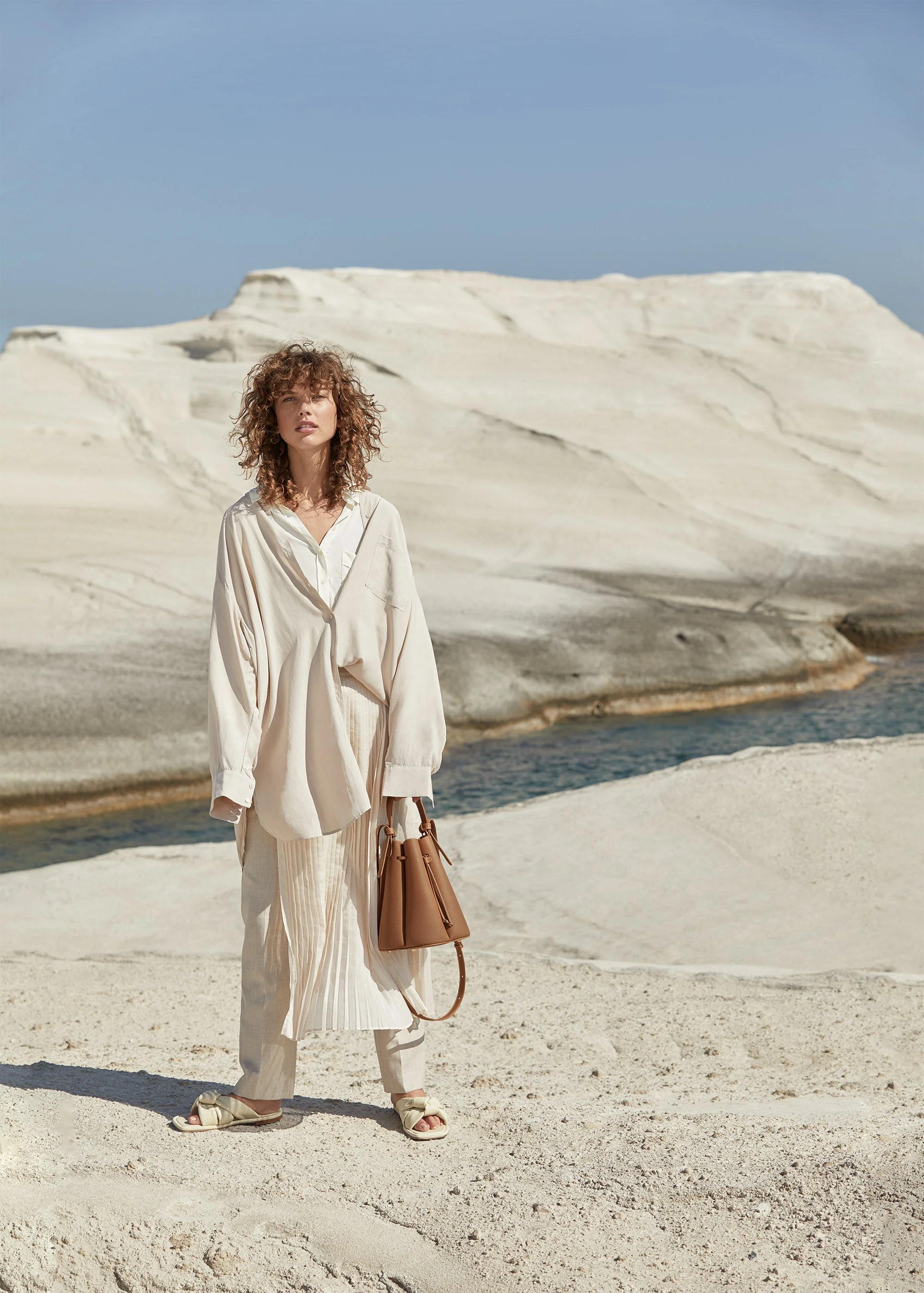 Numéro Huit - Textured Camel - Image 4